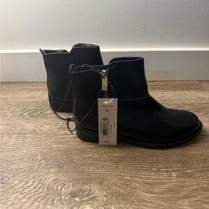 Joe Fresh Sleek Black Ankle Booties